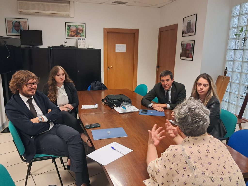 Reunión de Bufete Iribarren con Paris 365